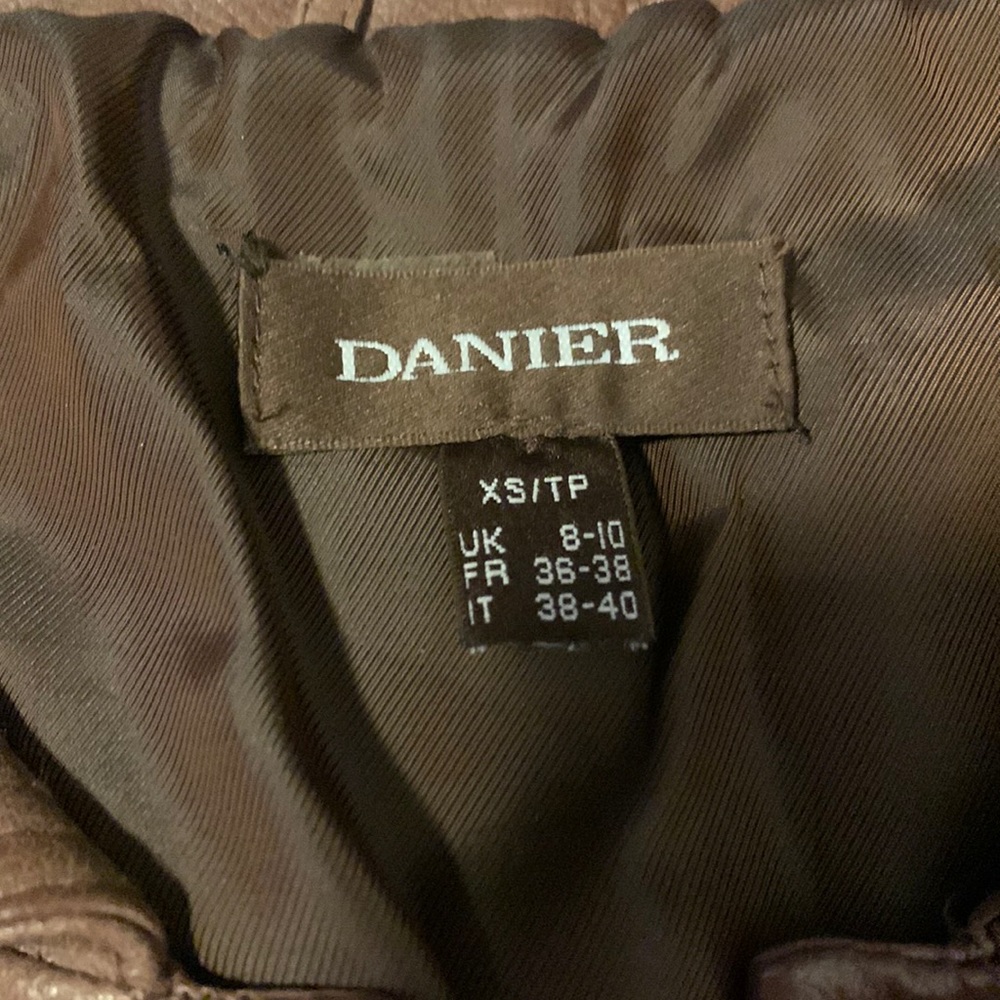 Danier women’s leather jacket